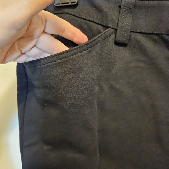 NWT Andrew Marc black slacks - Picture 4 of 5